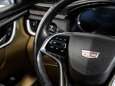 Used 2018 Cadillac XTS Platinum FWD image 14