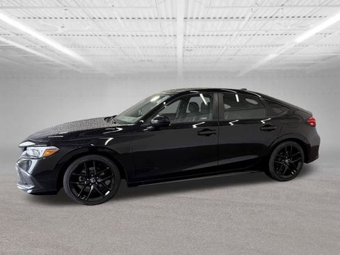 Used 2024 Honda Civic Sport image 2