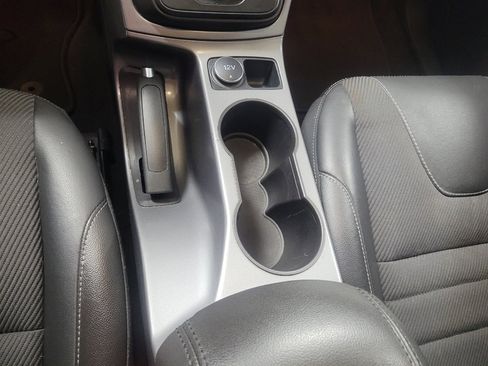 Used 2015 Ford Escape SE w/ SE Chrome Package FWD image 26