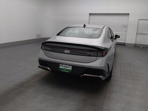 Used 2025 Hyundai Sonata SEL FWD image 7