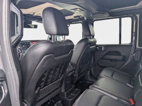 Used 2021 Jeep Wrangler Unlimited Rubicon image 13