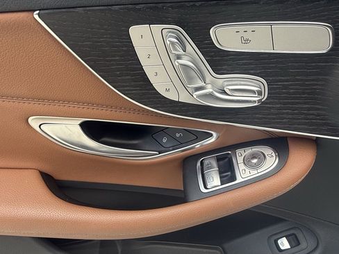 Used 2023 Mercedes-Benz C 300 4MATIC Coupe image 13