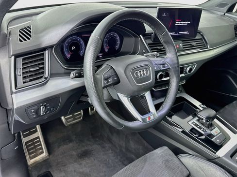 Used 2021 Audi SQ5 Premium Plus w/ Premium Plus Package AWD/4WD image 9