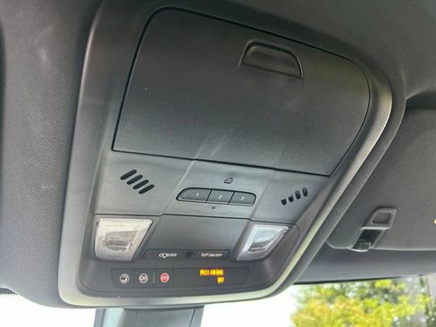 Used 2019 Chevrolet Blazer RS FWD image 63