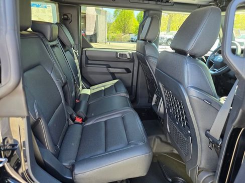 New 2026 Ford Bronco Badlands AWD/4WD image 11