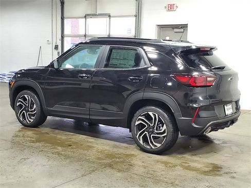New 2026 Chevrolet TrailBlazer RS w/ Convenience Package image 6