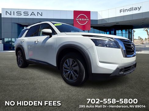 Used 2024 Nissan Pathfinder SV AWD/4WD image 1