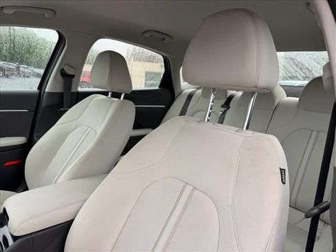 Certified 2026 Hyundai Sonata SE FWD image 9