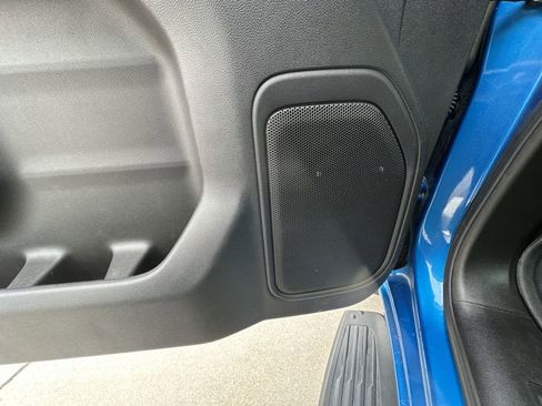 Used 2023 Chevrolet Silverado 1500 Custom image 23