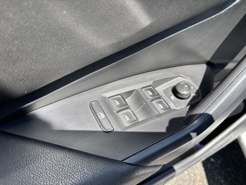 Used 2019 Volkswagen Jetta SEL FWD image 14