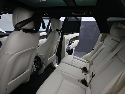 New 2026 Land Rover Range Rover SE AWD/4WD image 19