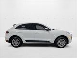 Used 2017 Porsche Macan image 4