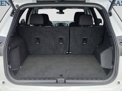 Used 2024 Chevrolet Equinox LT FWD image 13