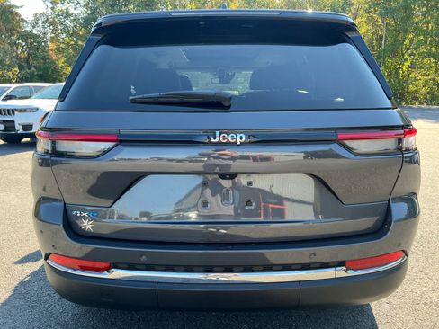 Used 2024 Jeep Grand Cherokee Limited 4xe image 5