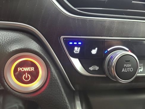 Used 2022 Honda Accord Touring image 35