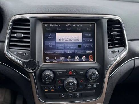 Used 2015 Jeep Grand Cherokee Limited AWD/4WD image 16