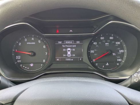 Used 2021 Chevrolet TrailBlazer LT w/ Driver Confidence Package FWD image 28