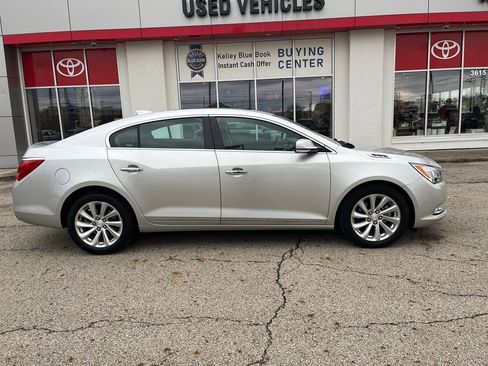Used 2016 Buick LaCrosse Leather w/ Experience Buick Package image 7