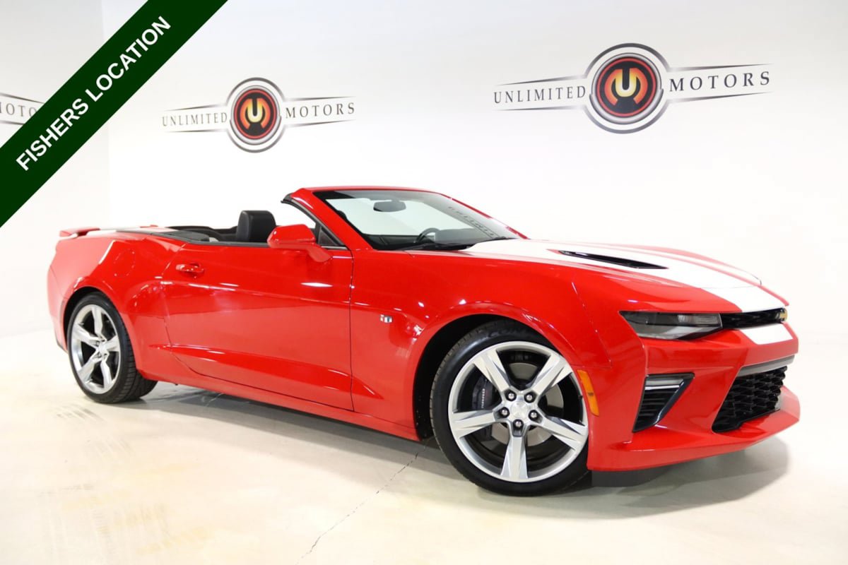 Used 2018 Chevrolet Camaro SS RWD image 1