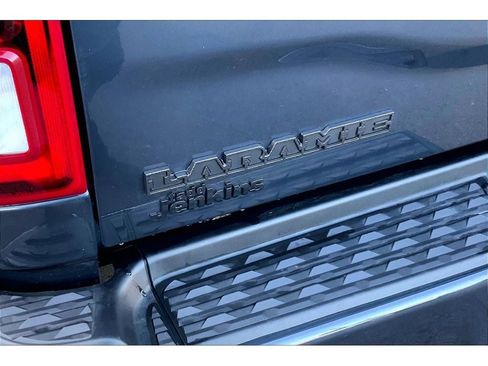 Used 2025 RAM 2500 Laramie w/ Night Edition image 9