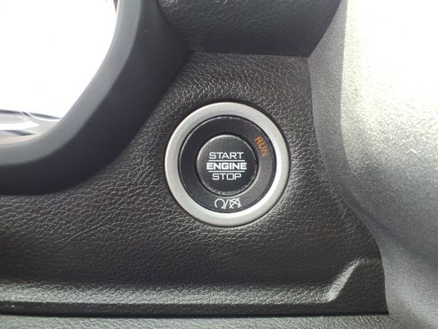 Used 2021 RAM 2500 Tradesman AWD/4WD image 24