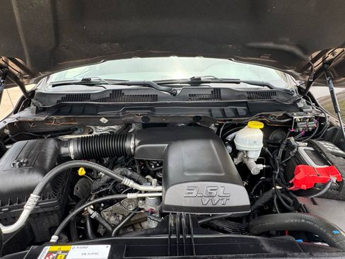 Used 2020 RAM 1500 Tradesman w/ Popular Equipment Group AWD/4WD image 33