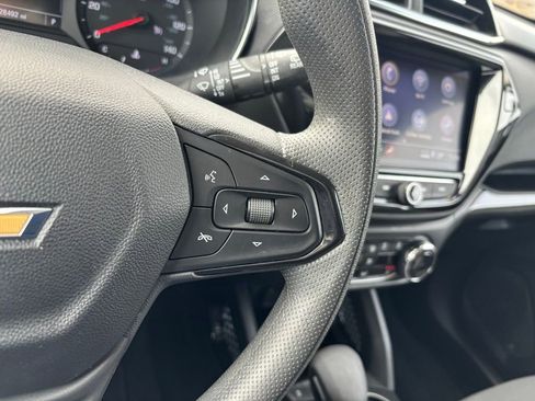 Used 2023 Chevrolet TrailBlazer LT w/ Convenience Package image 30