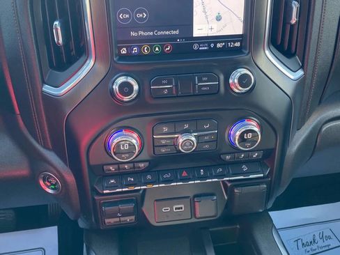 Used 2021 GMC Sierra 1500 AT4 w/ AT4 Premium Package image 18