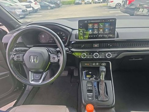 Used 2023 Honda CR-V Sport Touring image 9