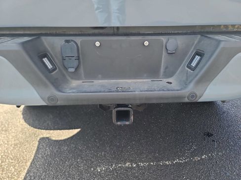 Used 2020 Ford F150 XLT w/ Equipment Group 302A Luxury image 9