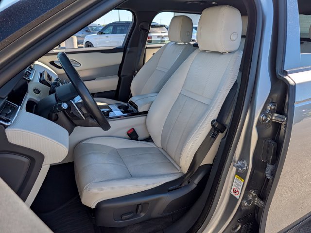 Used 2019 Land Rover Range Rover Velar R-Dynamic SE AWD/4WD image 14