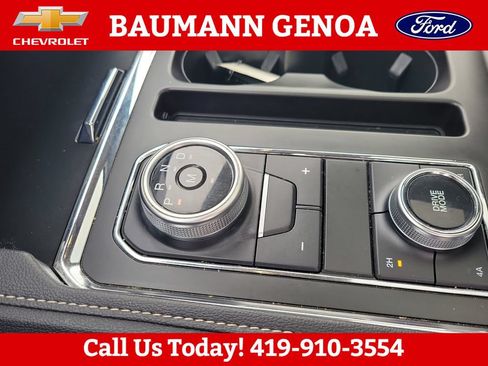 Used 2023 Ford Expedition XLT AWD/4WD image 24
