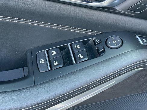 Used 2023 BMW X5 xDrive40i w/ Premium Package image 13