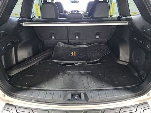 Used 2022 Subaru Forester Wilderness image 9