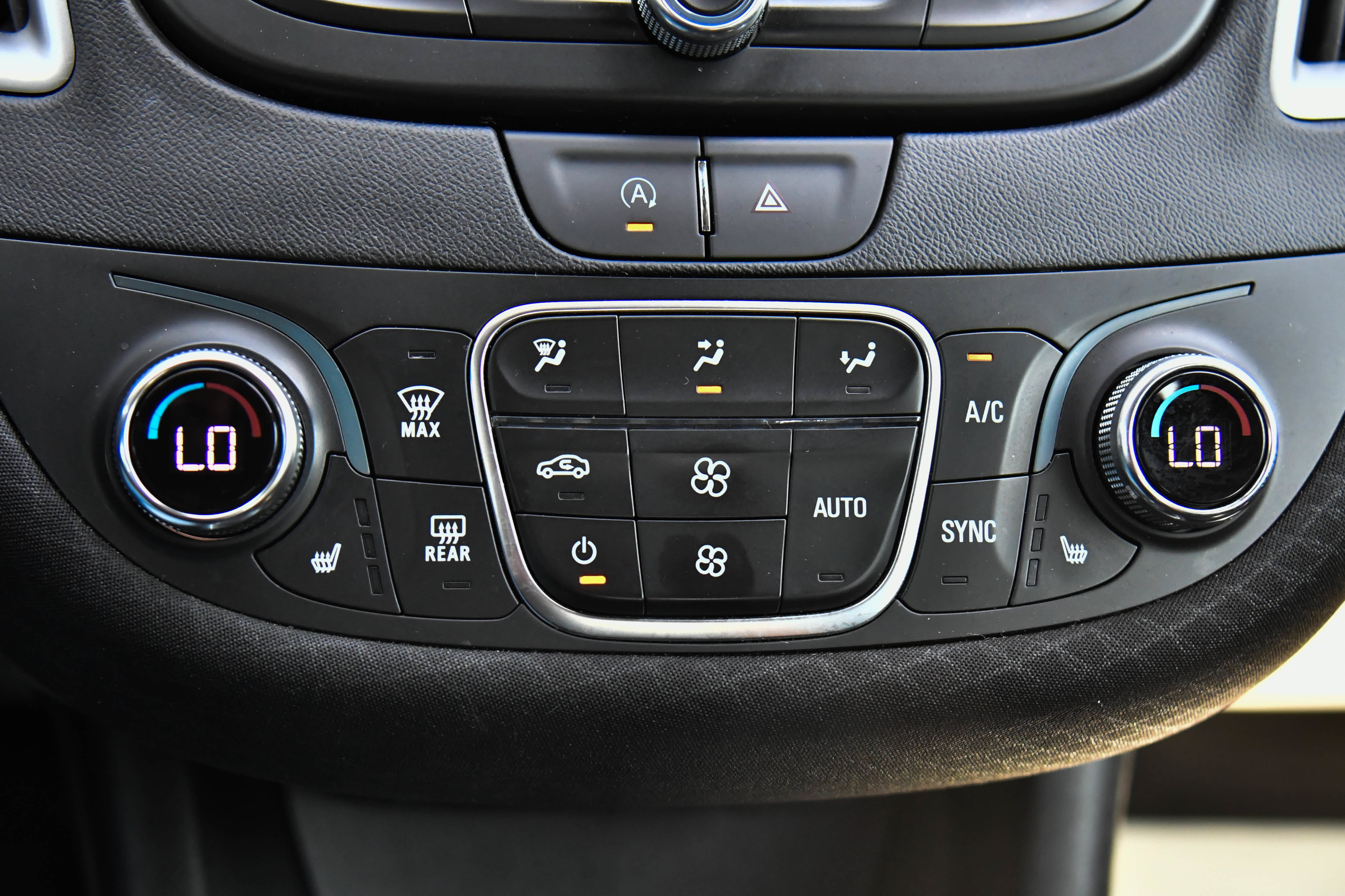 Used 2024 Chevrolet Malibu LT FWD image 22