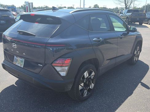 Used 2025 Hyundai Kona SEL AWD/4WD image 7