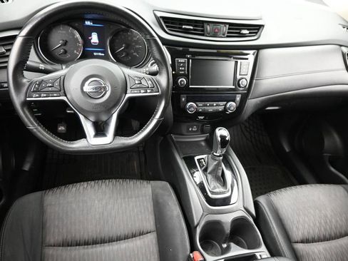 Used 2018 Nissan Rogue SV AWD/4WD image 14