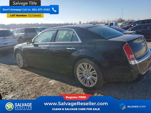 Used 2012 Chrysler 300 Limited RWD image 3