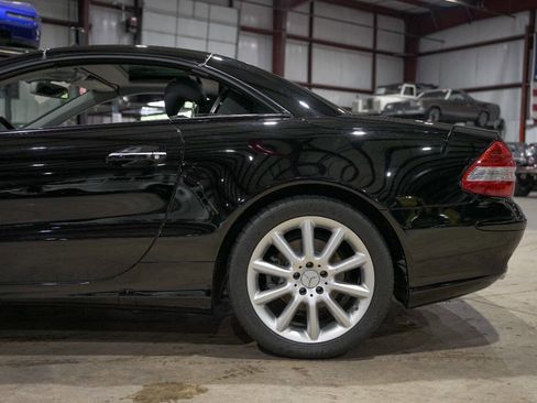 Used 2007 Mercedes-Benz SL 550 image 5