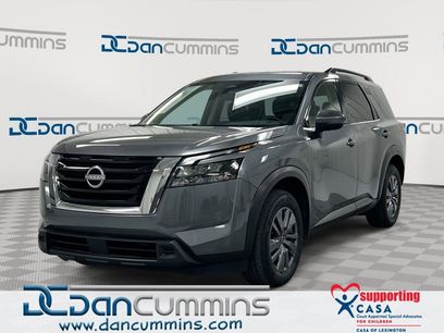 Used 2024 Nissan Pathfinder SV