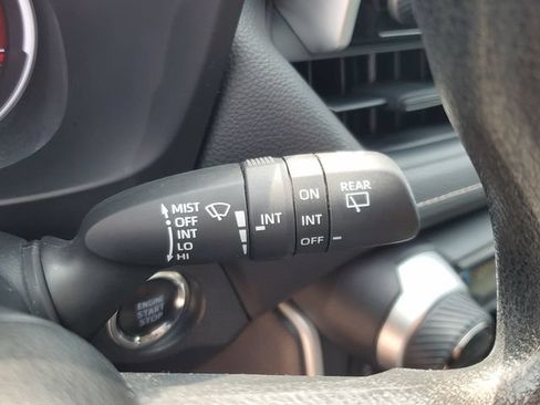 Used 2023 Toyota RAV4 XLE FWD image 29