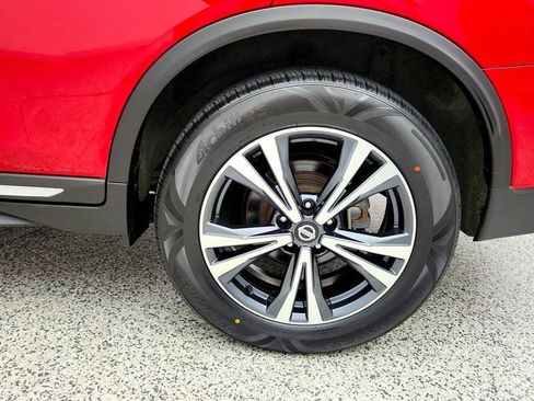 Used 2017 Nissan Rogue SL w/ SL HEV Premium Package AWD/4WD image 9