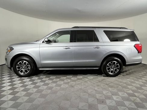 Used 2023 Ford Expedition Max XLT image 9