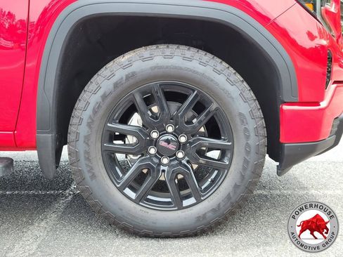 Used 2024 GMC Sierra 1500 Pro w/ Graphite Edition AWD/4WD image 12