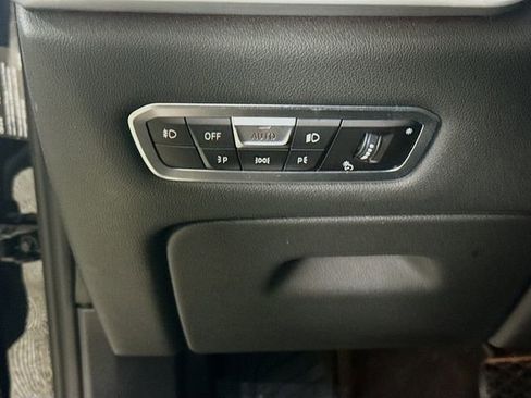 Used 2020 BMW X7 xDrive40i w/ Premium Package image 10