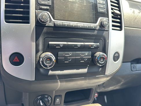 Used 2015 Nissan Xterra S w/ Value Package AWD/4WD image 28