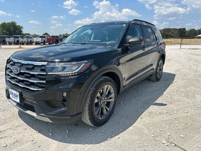 New 2026 Ford Explorer Active w/ Active Comfort Package