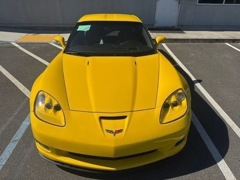 Used 2006 Chevrolet Corvette Z06 RWD image 3