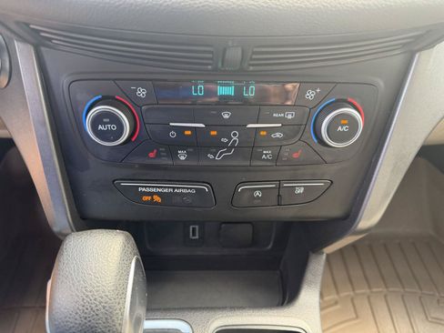 Used 2019 Ford Escape SE AWD/4WD image 19