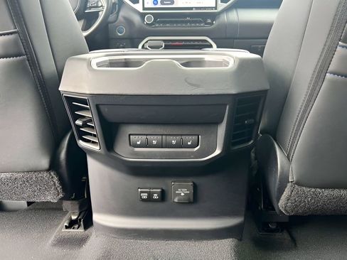 Used 2023 Toyota Tundra Platinum w/ Advanced Package AWD/4WD image 19
